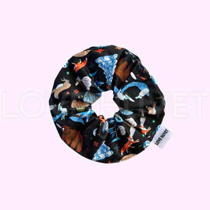 Winter Woods Scrunchie | Love Huvet